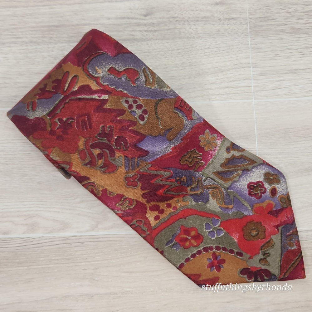 Vintage Oleg Cassini Mens Tie, 100% Italian Silk, Made In USA 57"‎ x 3¾" Reds